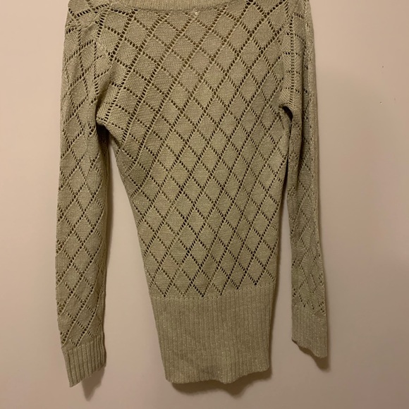 ✨Sparkly Beige V-Neck Sweater✨ - Picture 3 of 4